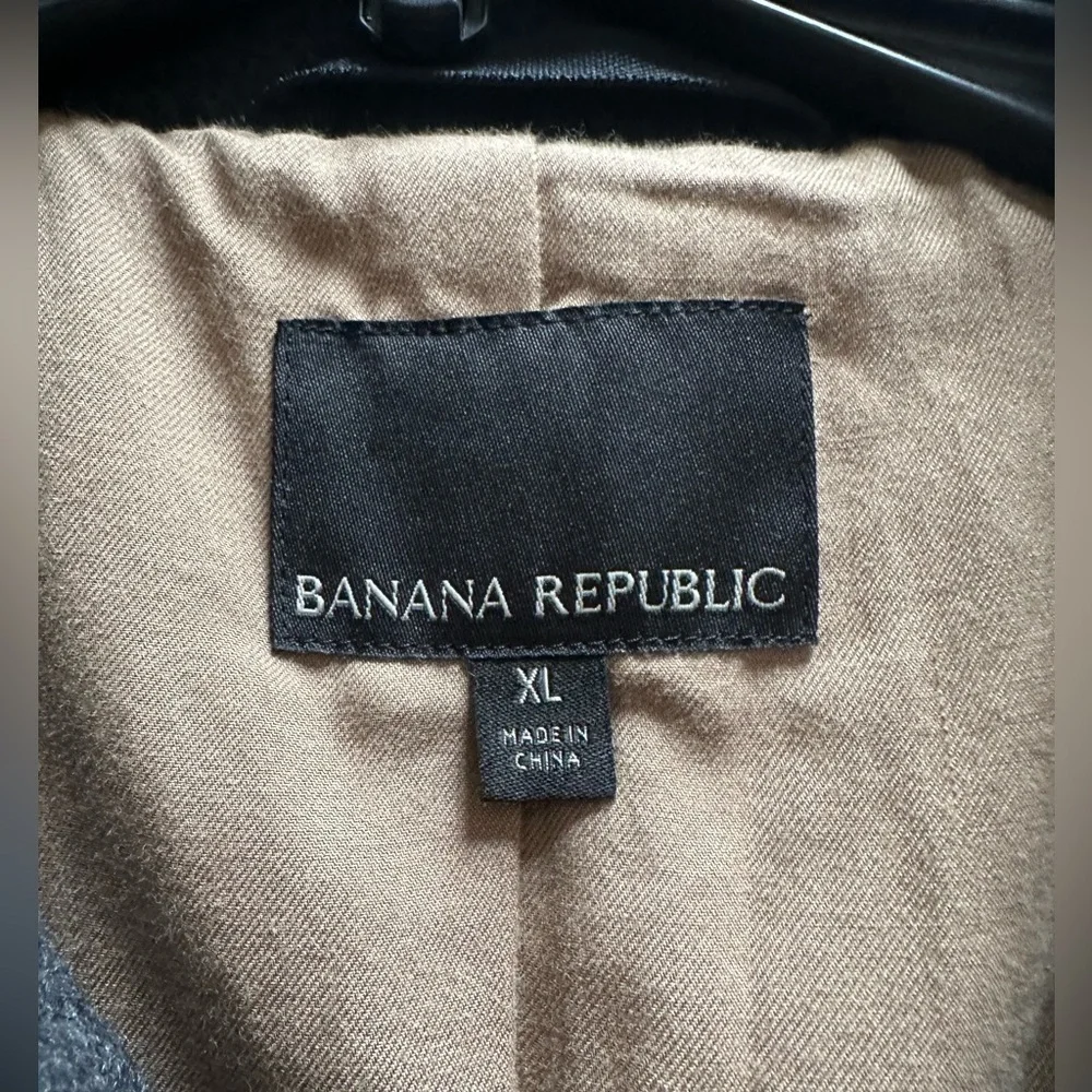 Men’s Wool Topcoat - Banana Republic - XL